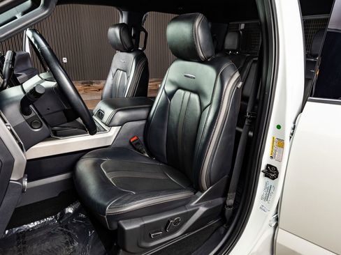 Used 2022 Ford F250 Platinum w/ FX4 Off-Road Package image 29