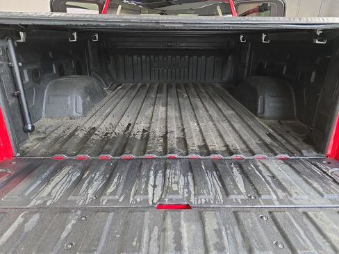 Used 2021 GMC Sierra 1500 Elevation w/ X31 Off-Road Package AWD/4WD image 12