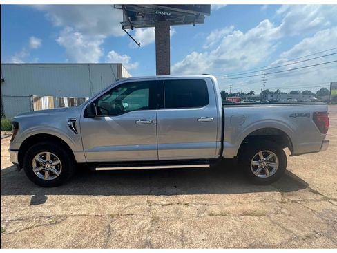 Used 2025 Ford F150 XLT w/ Equipment Group 301A Standard AWD/4WD image 2