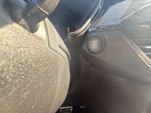 Used 2023 Ford Escape ST-Line AWD/4WD image 33