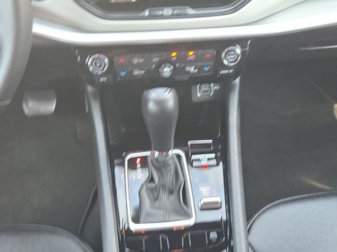 Used 2025 Jeep Compass Limited AWD/4WD image 21