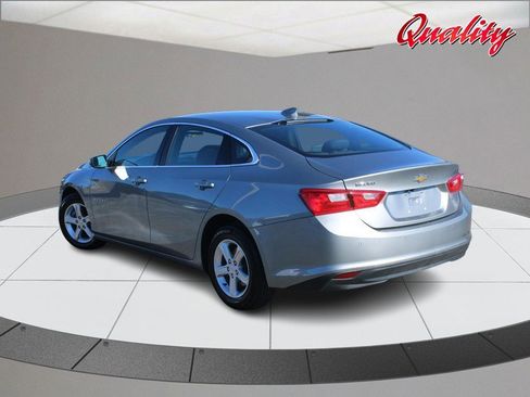 Used 2024 Chevrolet Malibu LT image 5