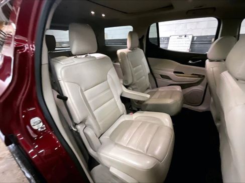 Used 2018 GMC Acadia Denali w/ Technology Package image 29