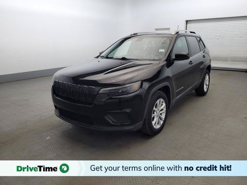 Used 2020 Jeep Cherokee Latitude FWD image 1