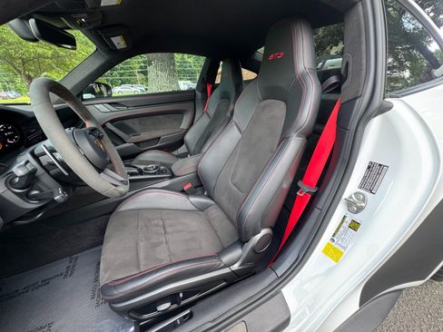 Used 2022 Porsche 911 GT3 RWD image 29