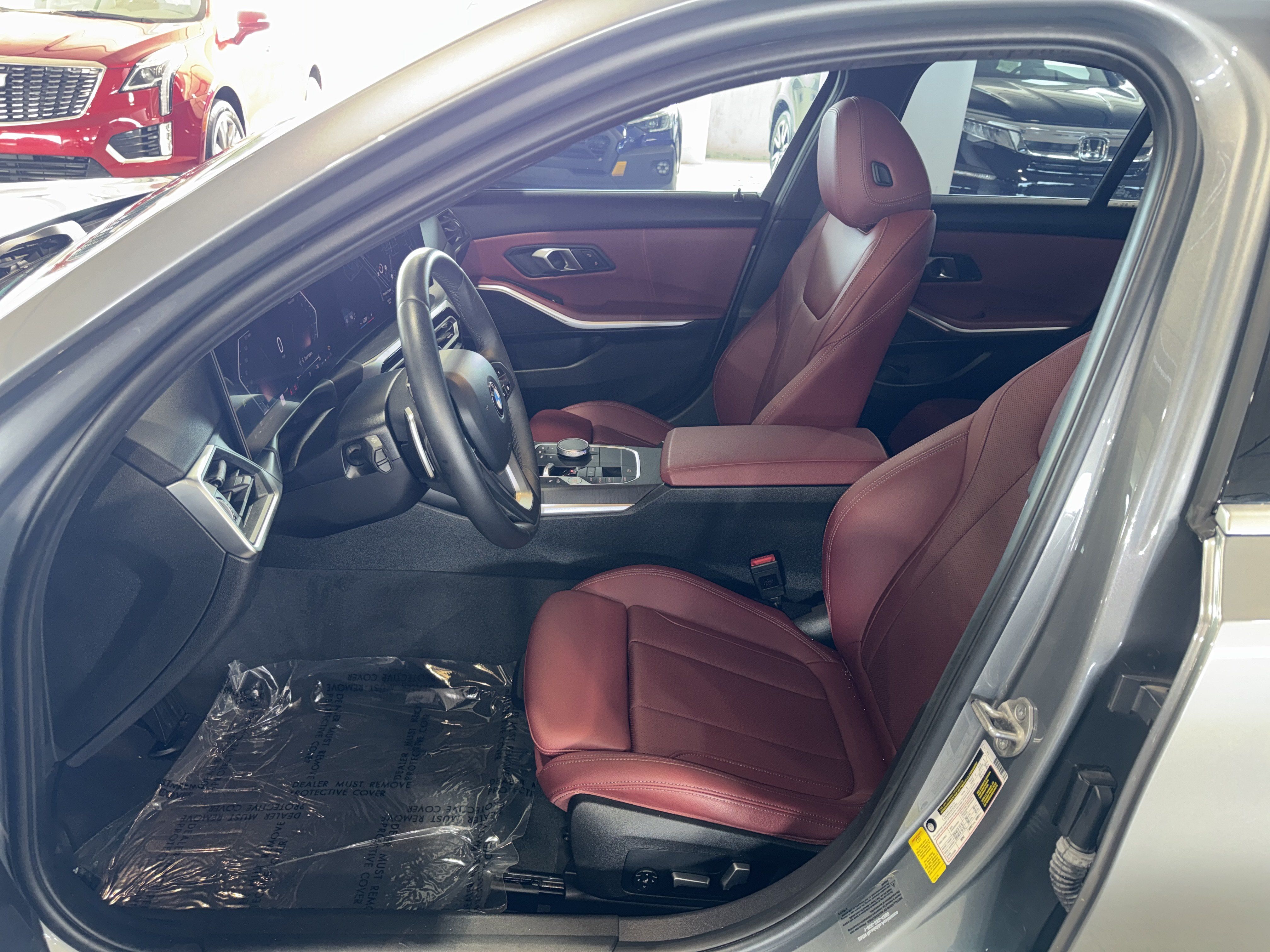Used 2024 BMW 330i Sedan w/ Convenience Package RWD image 22