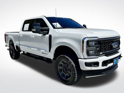 Used 2024 Ford F350 Lariat w/ Lariat Ultimate Package AWD/4WD image 3