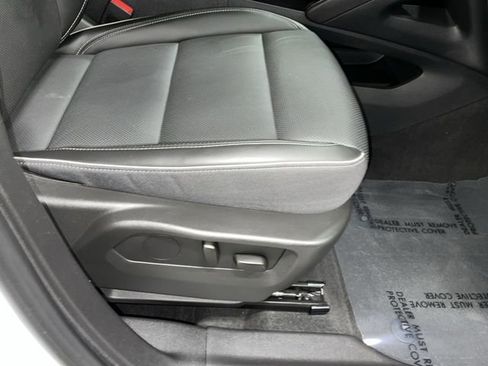 Certified 2023 Buick Envision Essence image 20