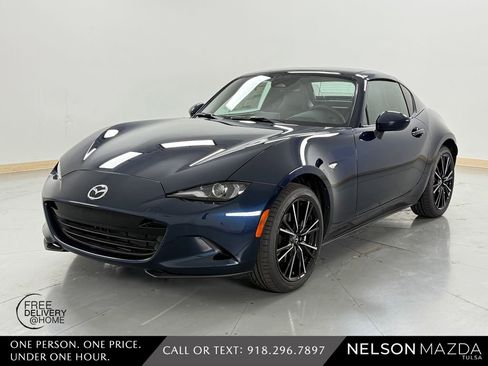 New 2026 MAZDA MX-5 Miata RF Grand Touring RWD image 1