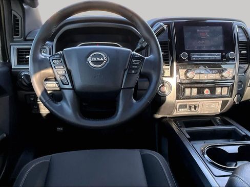 Certified 2023 Nissan Titan SV w/ SV Convenience Package RWD image 6