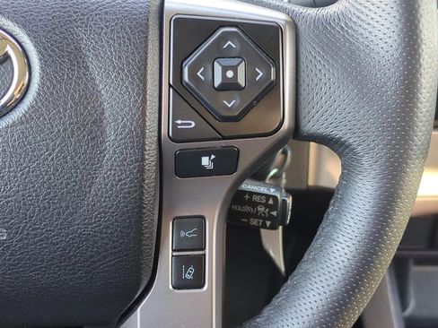 Used 2021 Toyota Tacoma SR5 RWD image 20