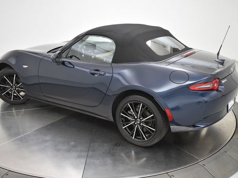 Certified 2025 MAZDA MX-5 Miata Grand Touring RWD image 8