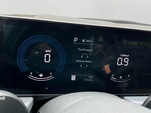 Used 2025 Hyundai Sonata SEL FWD image 29