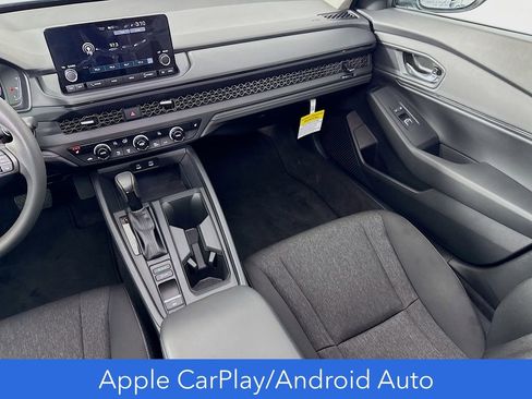 Used 2025 Honda Accord SE image 32