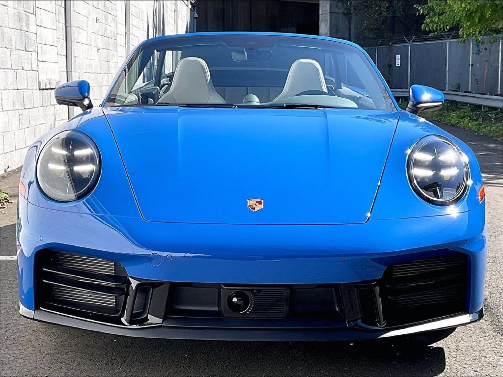 Certified 2026 Porsche 911 Carrera S RWD image 8