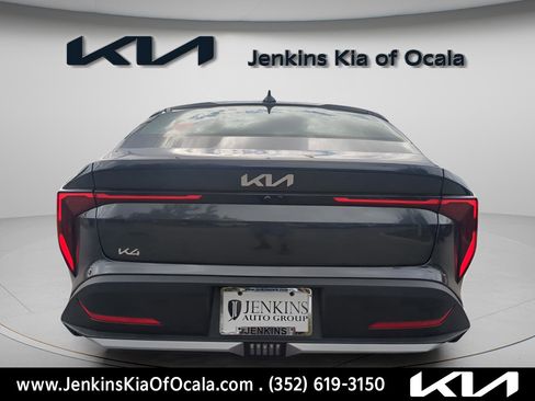 New 2025 Kia K4 LXS image 4