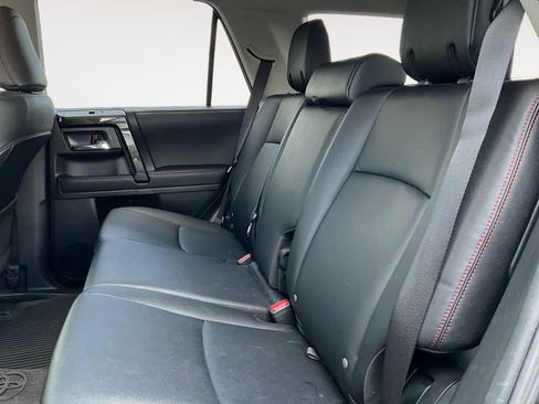Used 2024 Toyota 4Runner TRD Off-Road Premium w/ Off Road Premium Plus Package AWD/4WD image 13