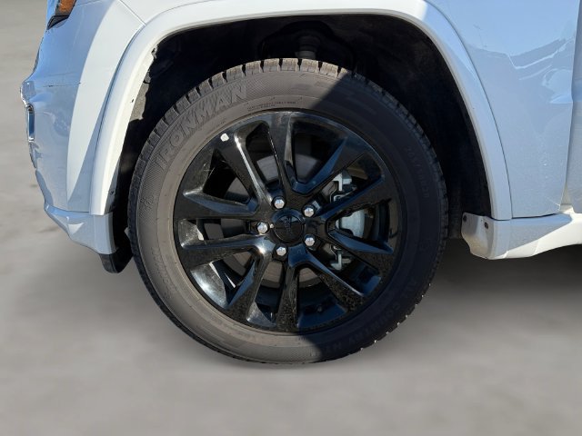 Used 2022 Jeep Grand Cherokee Laredo X RWD image 22