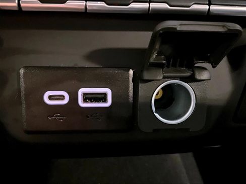 Used 2023 Chevrolet Silverado 2500 Custom w/ Custom Convenience Package image 26