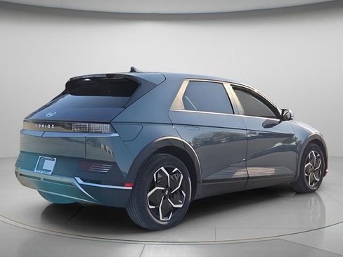 Used 2024 Hyundai Ioniq 5 SEL image 7