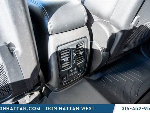 Used 2021 Dodge Durango GT image 23