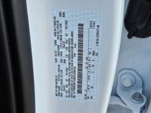 Used 2025 Ford F250 Lariat w/ FX4 Off-Road Package image 25