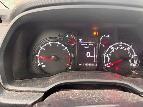 Used 2021 Toyota 4Runner SR5 image 5