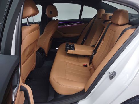 Certified 2023 BMW 530i 530i w/ Convenience Package image 13