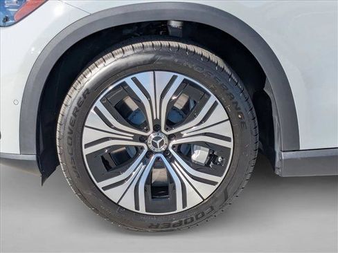 New 2026 Mercedes-Benz EQE 320 4MATIC SUV image 10