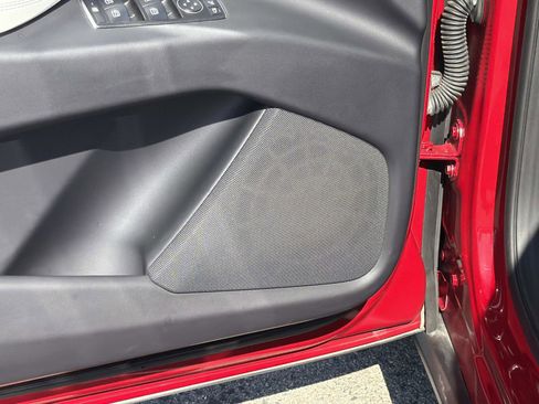 Used 2018 Tesla Model X 75D image 18