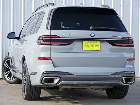 Used 2023 BMW X7 xDrive40i w/ M Sport Package image 6