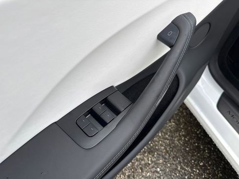 Used 2025 Tesla Model 3 Long Range image 12