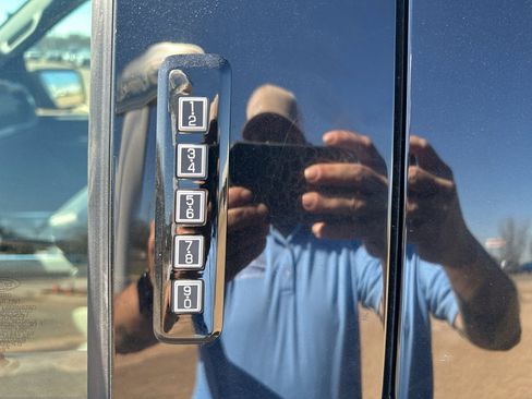 Used 2024 Ford F150 XLT w/ Mobile Office Package image 17