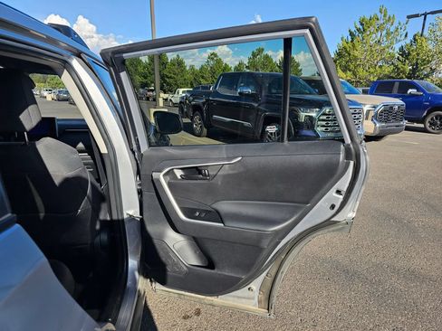 Used 2024 Toyota RAV4 LE AWD/4WD image 17