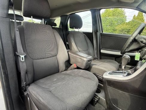 Used 2008 Pontiac Torrent 2WD image 17