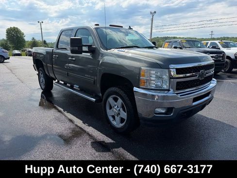 Used 2011 Chevrolet Silverado 2500 LTZ w/ LTZ Plus Package AWD/4WD image 5