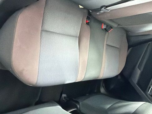 Used 2019 Toyota Corolla LE image 20