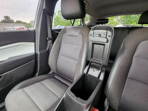 Used 2024 Chevrolet Trax LT FWD image 34