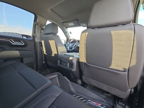 Used 2026 Chevrolet Silverado 1500 RST AWD/4WD image 18