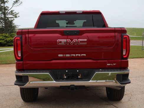 New 2026 GMC Sierra 1500 SLT w/ SLT Premium Package image 10