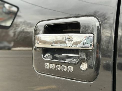 Used 2013 Ford F150 Lariat w/ Luxury Equipment Group image 44