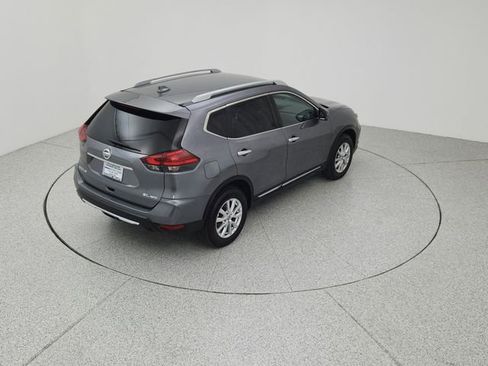 Used 2017 Nissan Rogue SL image 15