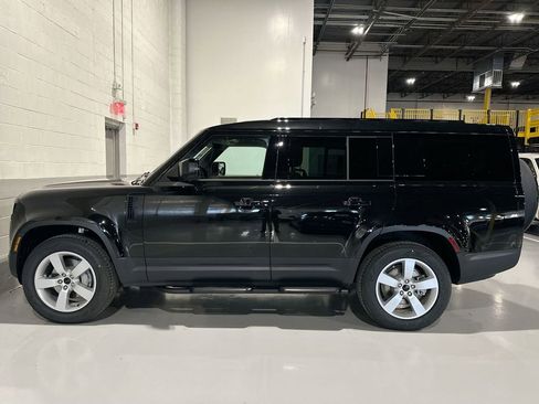 New 2026 Land Rover Defender 130 S image 2