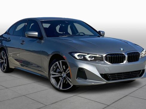 Certified 2023 BMW 330i Sedan image 3