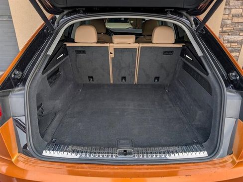 Used 2019 Audi Q8 Premium Plus w/ Premium Plus image 29