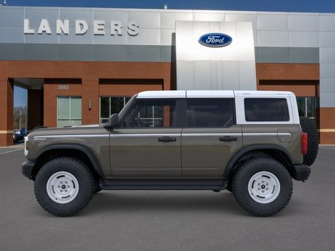 New 2026 Ford Bronco Heritage Edition AWD/4WD image 3