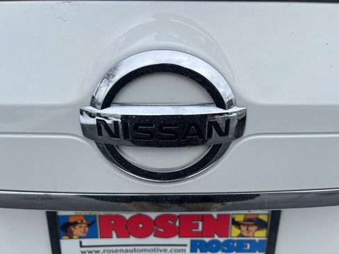 Certified 2020 Nissan Rogue S image 31