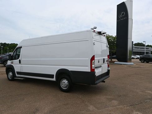 Used 2017 RAM ProMaster 3500 w/ Interior Convenience Group image 3