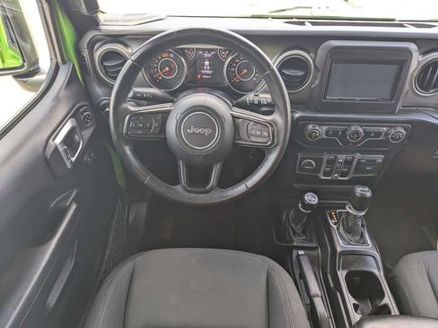 Used 2020 Jeep Wrangler Unlimited Sport S AWD/4WD image 17