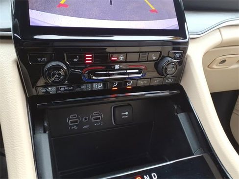 Used 2023 Jeep Grand Cherokee L Limited w/ Trailer Tow Group (B) image 22